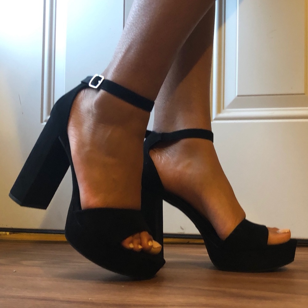 Black Chunky Sandal Heel